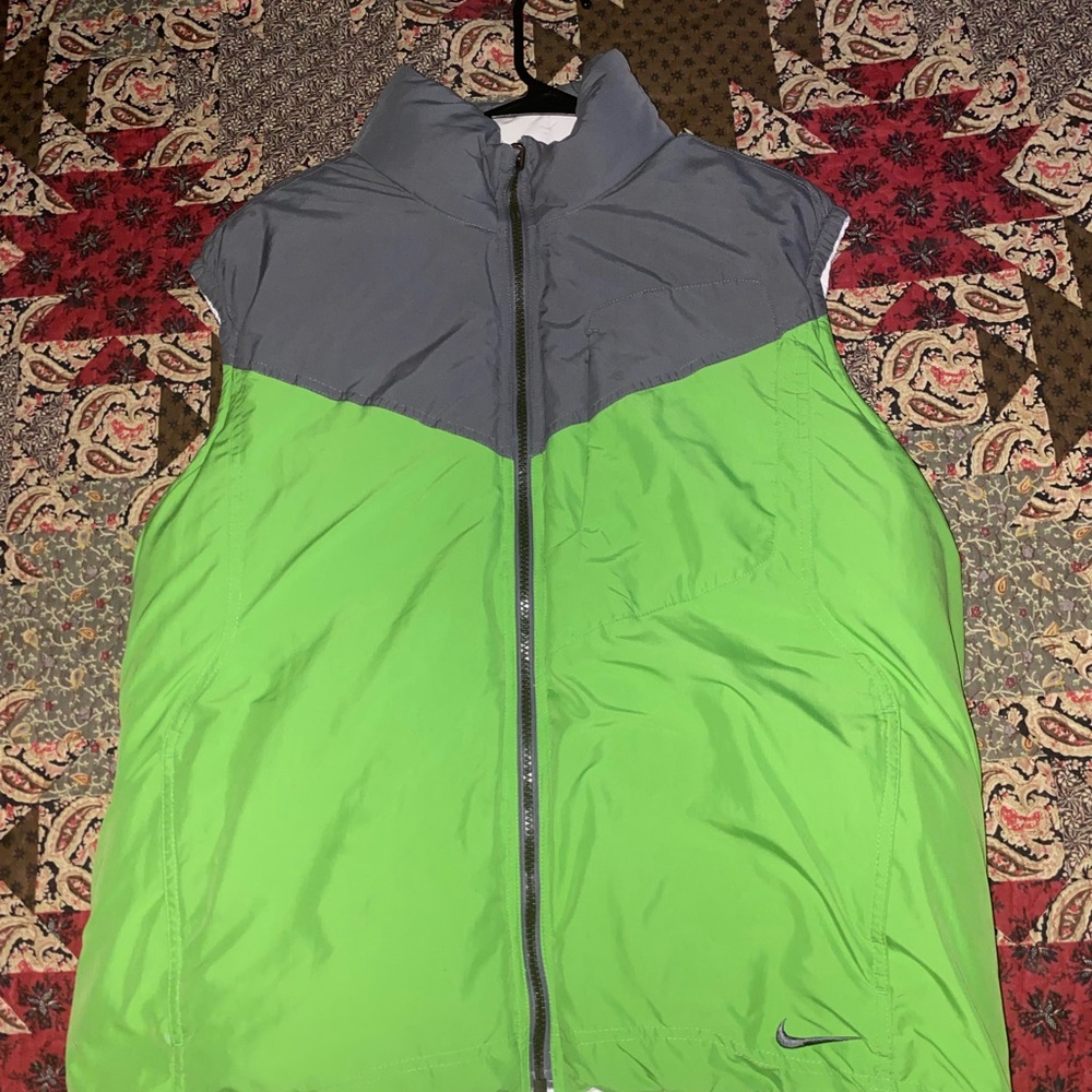 Nike White and Gray Puffer Vest